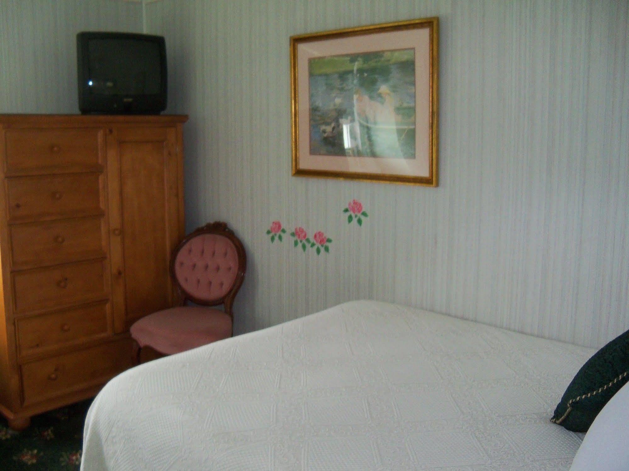 Holly Beach Hotel 怀尔德伍德 外观 照片